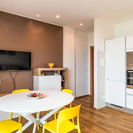 House Broom By Interhome Apartment